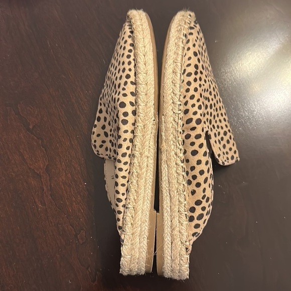 DV Dolce Vita Espadrille Mules - Picture 9 of 11